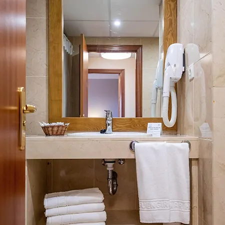 Ilunion Miramar Lägenhetshotell Fuengirola