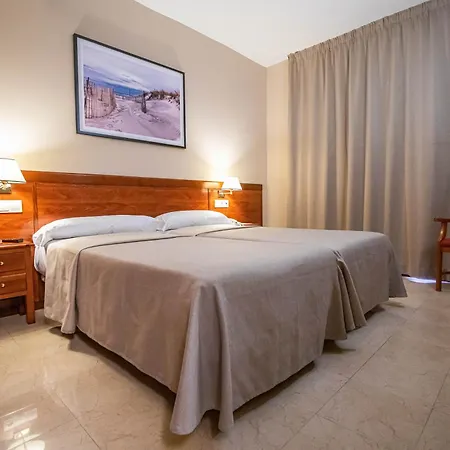 Aparthotel Ilunion Miramar 3*