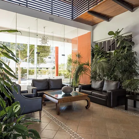 Ilunion Miramar Фуэнхирола