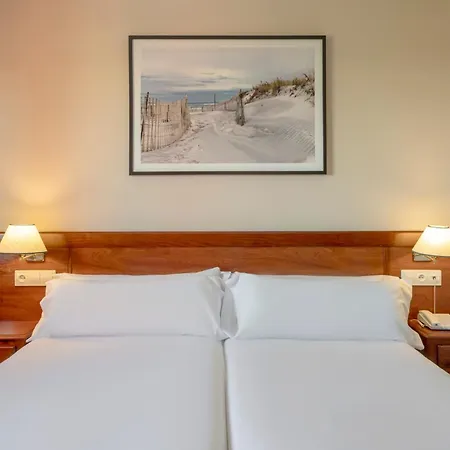 Ilunion Miramar Lejlighedshotel 3*