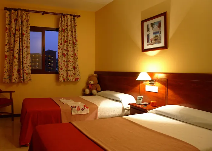 شقة فندقية Ilunion Miramar 3*