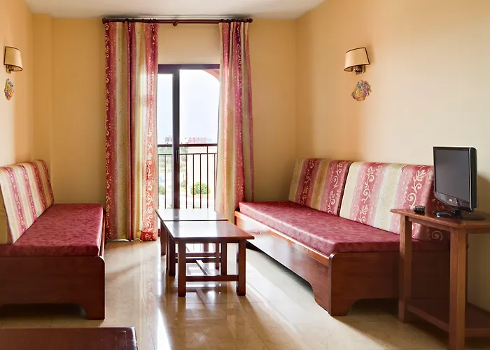 Ilunion Miramar فوينخيرولا