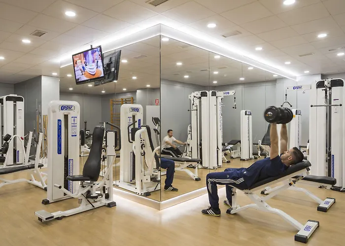 شقة فندقية Ilunion Miramar 3*