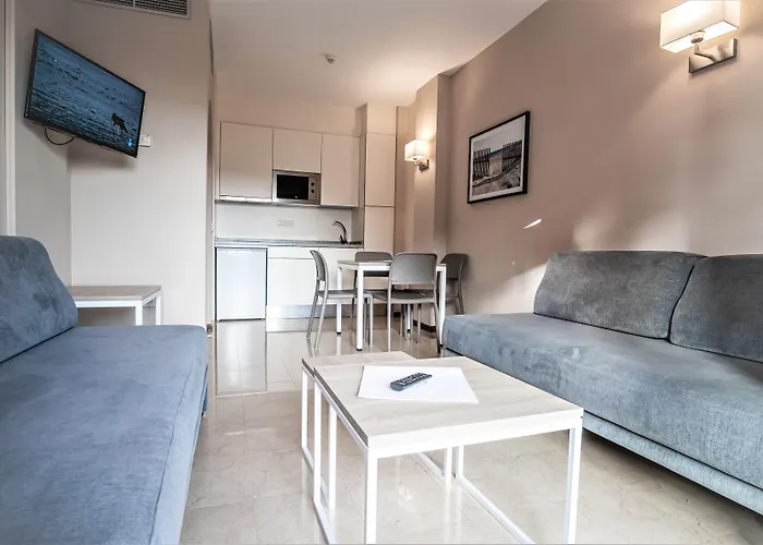 Ilunion Miramar شقة فندقية 3*