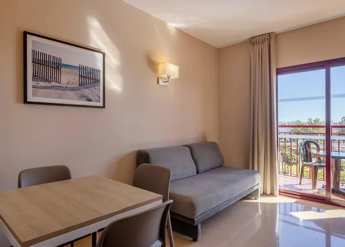 Ilunion Miramar شقة فندقية