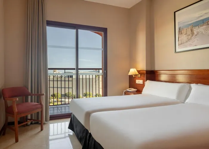 Ilunion Miramar فوينخيرولا