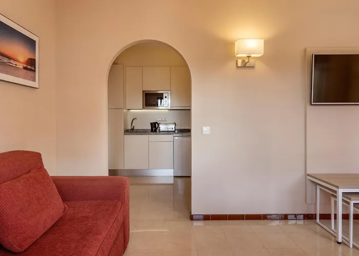 Ilunion Miramar فوينخيرولا