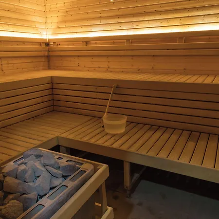 Ilunion Miramar Apart-hotel 3*